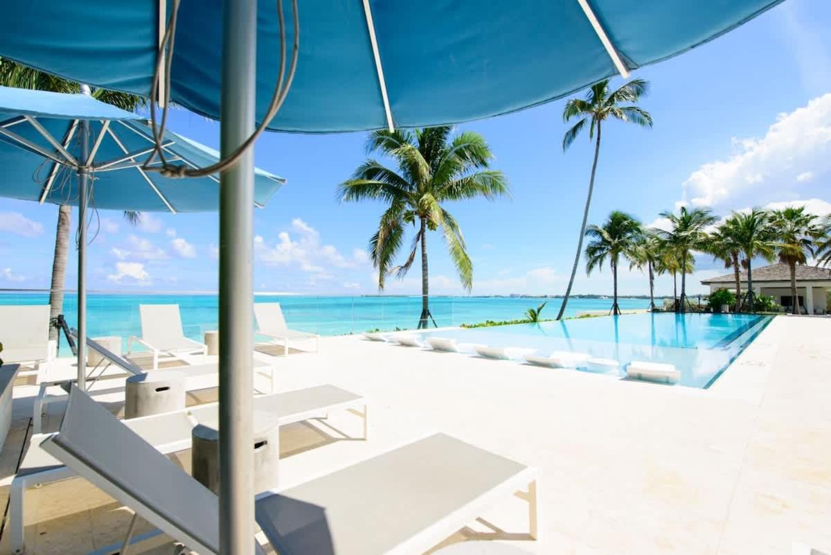 Apartment Cable With Ocean Views