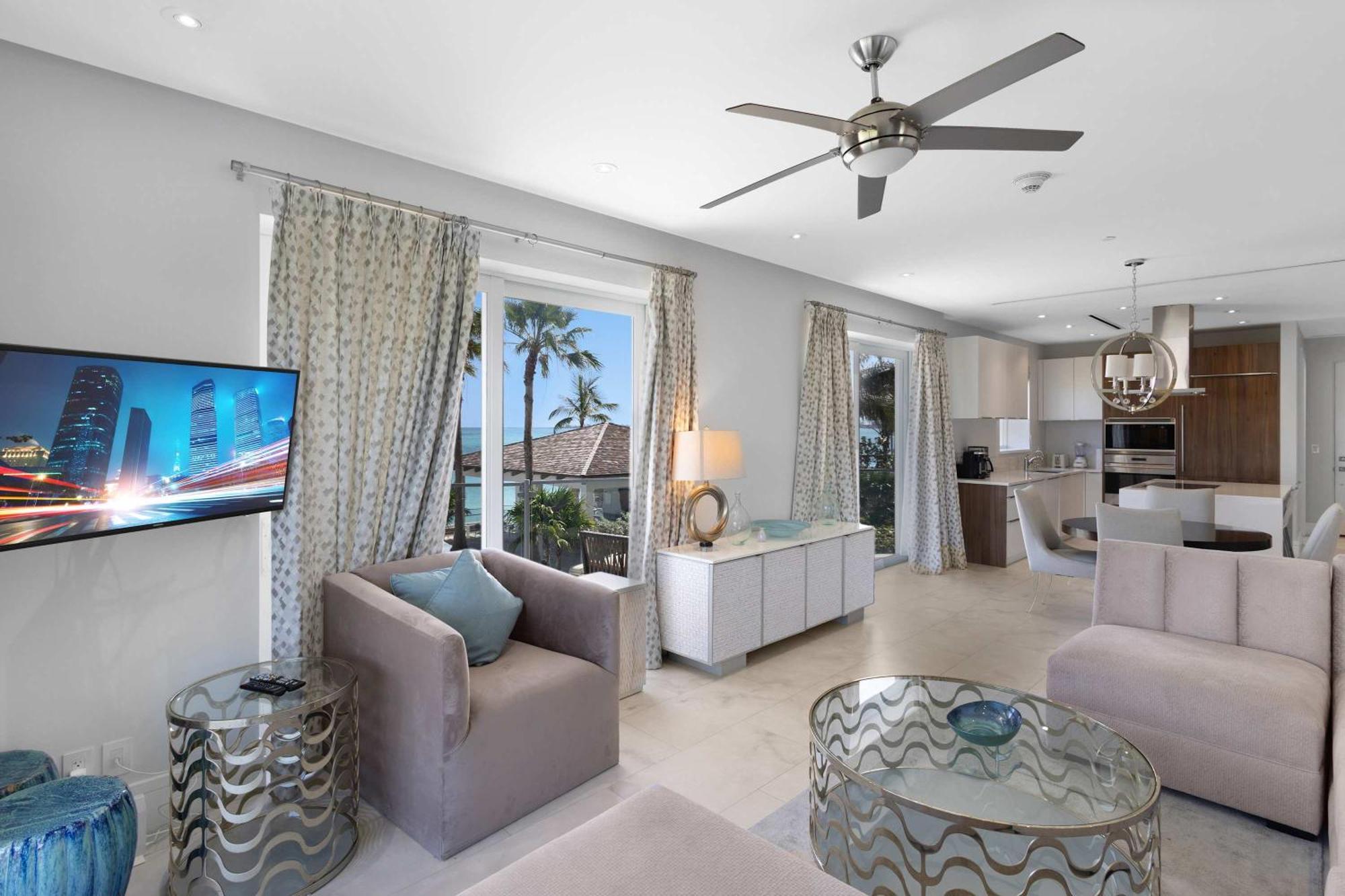 Apartment Cable With Ocean Views Nassau