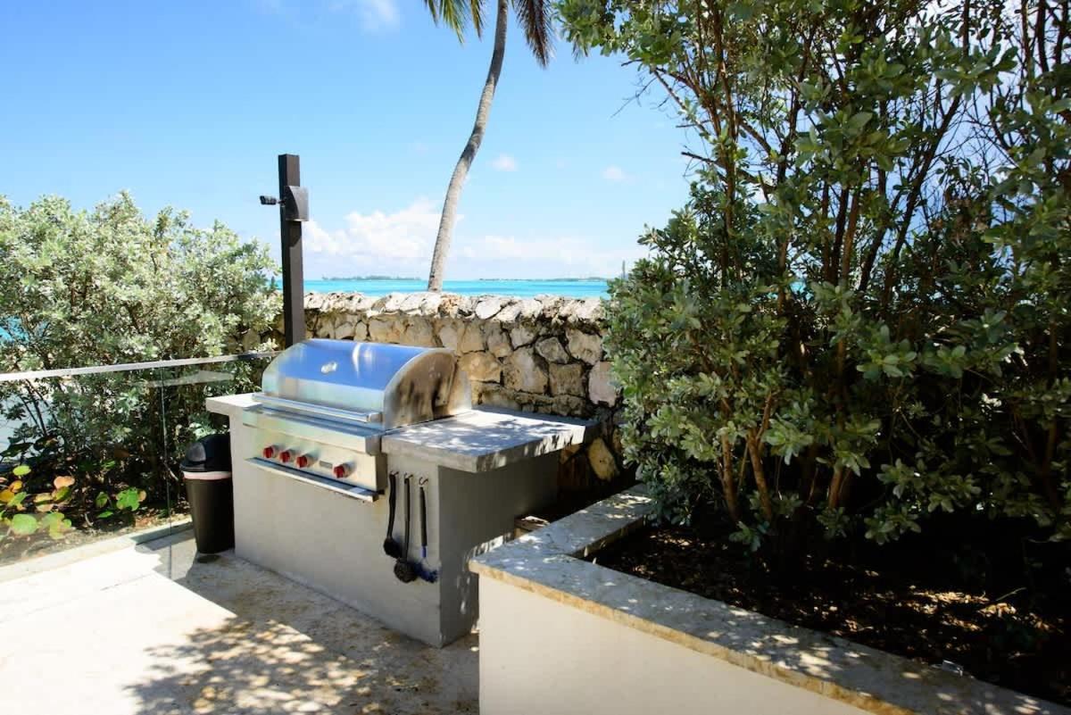 Apartment Cable With Ocean Views